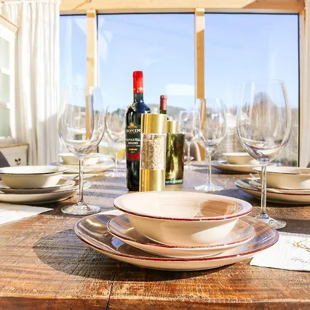 Wolfsgrund Feat. Wolfshohle *