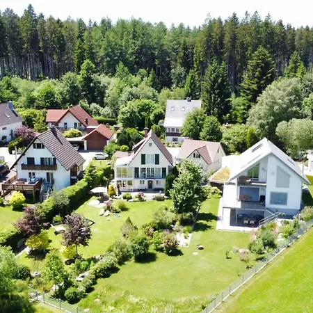 Otel Wolfsgrund Feat. Wolfshohle